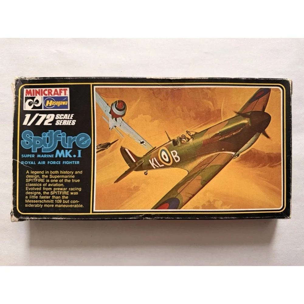 Vintage Minicraft Hasegawa 1/72 Spitfire Mk.I Model Kit 099 Open Box